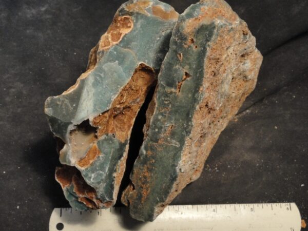 Chrome Chalcedony Rough